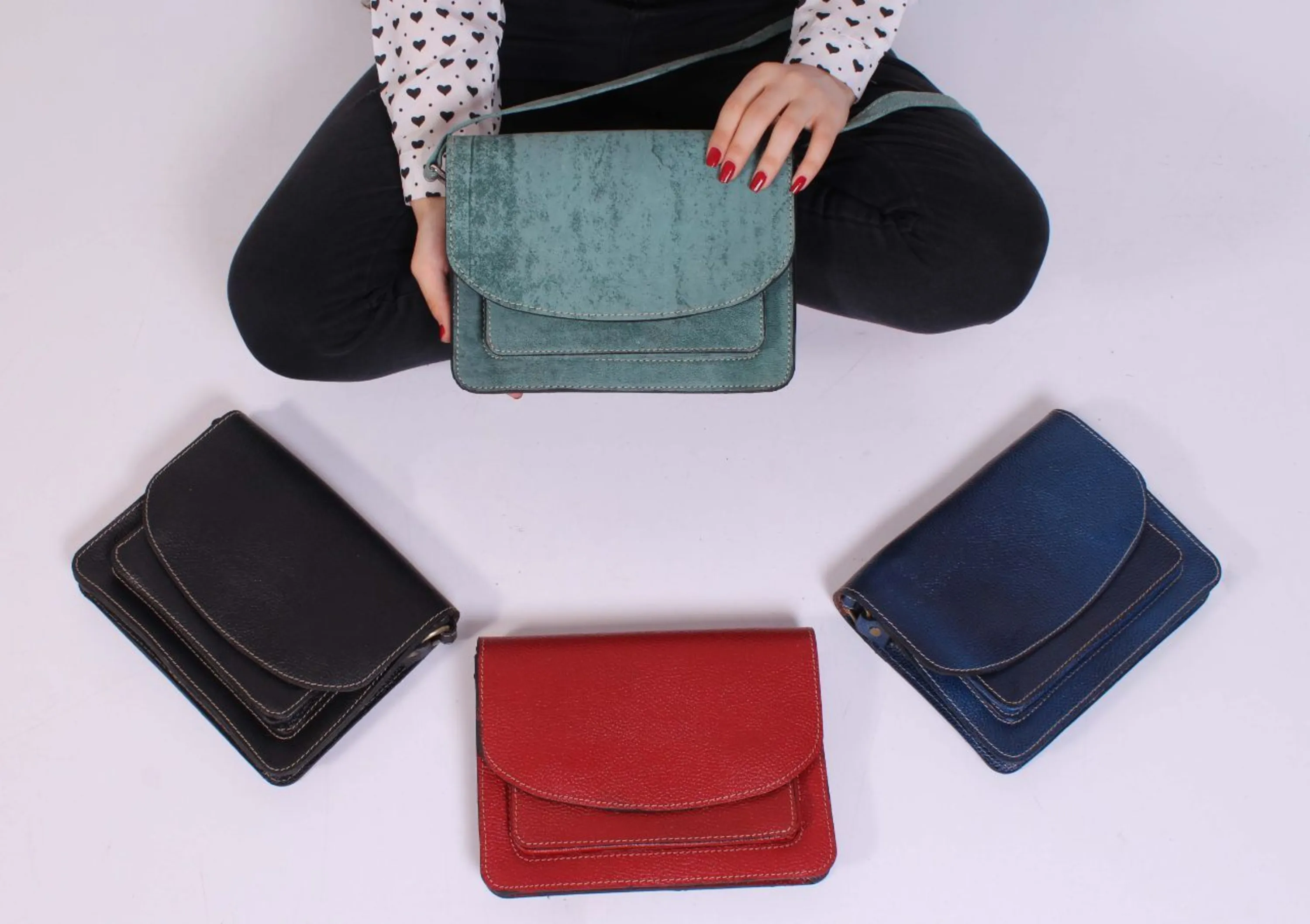 کیف زنانه چرم مدل بلوط